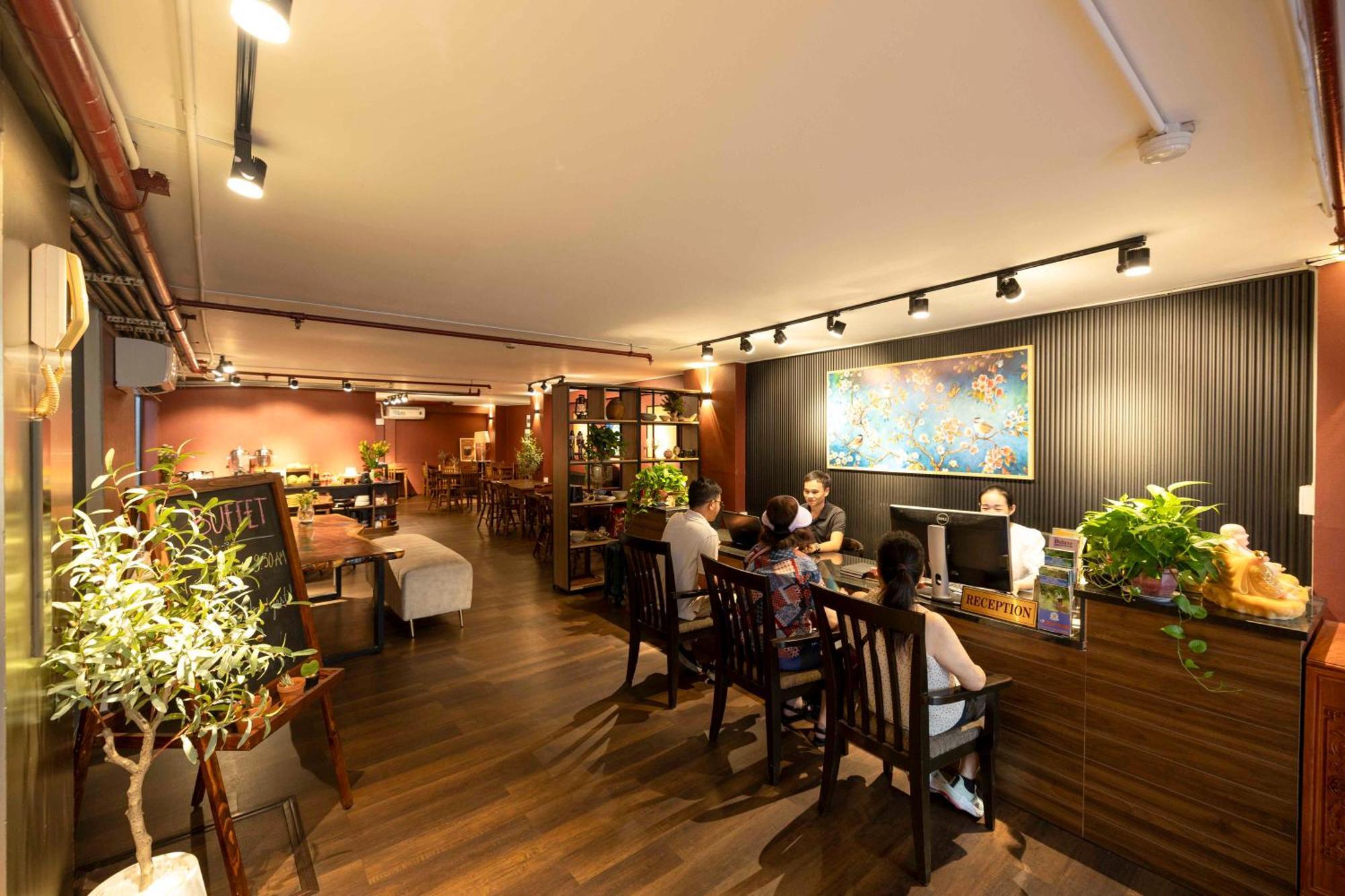 Asian Ruby Hotel & Spa - 122F Bui Thi Xuan Street Хошимин Экстерьер фото