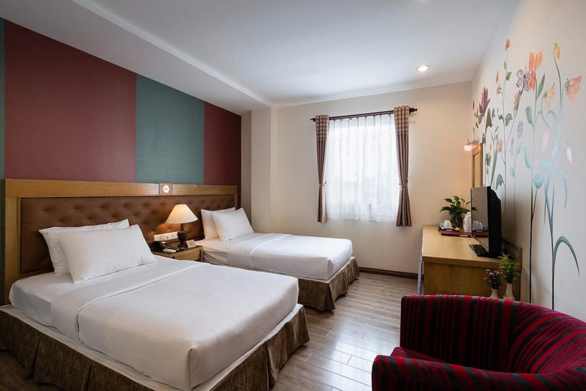 Asian Ruby Hotel & Spa - 122F Bui Thi Xuan Street Хошимин Экстерьер фото