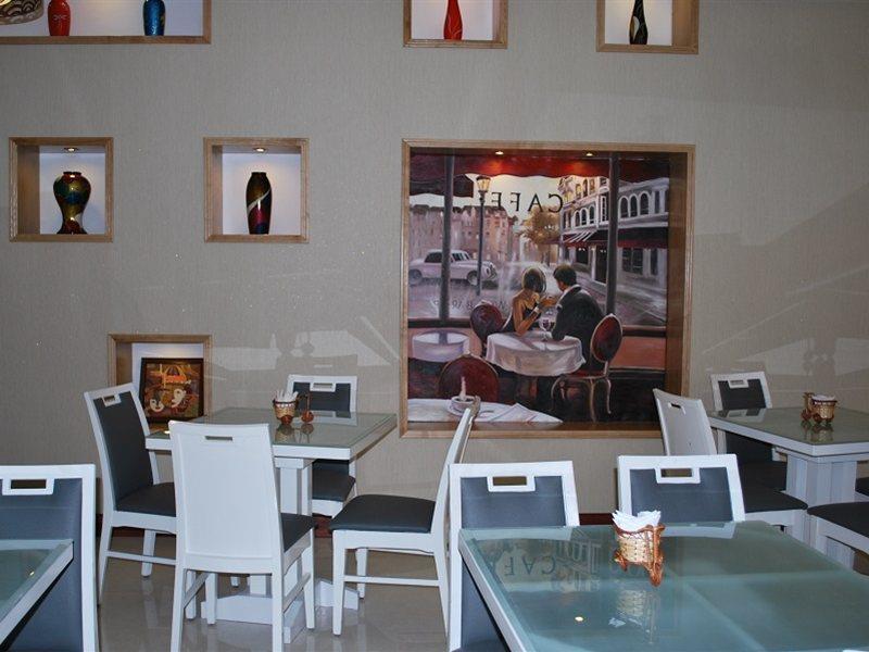 Asian Ruby Hotel & Spa - 122F Bui Thi Xuan Street Хошимин Экстерьер фото
